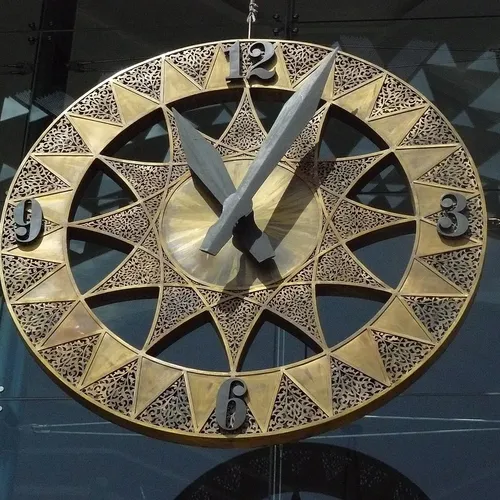 pendule-horlogemiroir-par-drugeot-labo